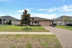 288 BENTLEY OAKS BLVD, AUBURNDALE, FL 33823 Sold 04/14/25