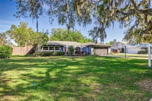 115 CHRISTINA BOULEVARD, LAKELAND, FL 33813 Sold 04/17/25