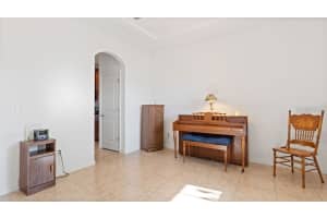 2210 MORAINE COURT, LAKELAND, FL 33805 Sold 06/03/25