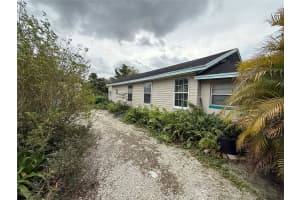 5636 OLD HIGHWAY 37, LAKELAND, FL 33811 Sold 03/25/25