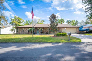 1311 GLENGREEN LANE, LAKELAND, FL 33813 Sold 04/18/25