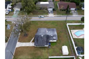 MLS# MFRL4951321, Lakeland, Florida 33803