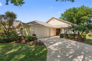 117 JARDIN LANE, WINTER HAVEN, FL 33884 Sold 06/10/25