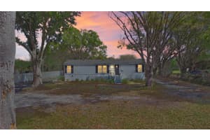 6525 GLEN MEADOW DRIVE, LAKELAND, FL 33810 Sold 05/19/25