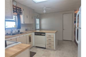 1007 FOREST LAKE DRIVE, LAKELAND, FL 33809 - MLS#MFRL4951380