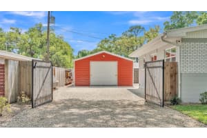 1619 SALESBERRY STREET, LAKELAND, FL 33803 Sold 04/28/25