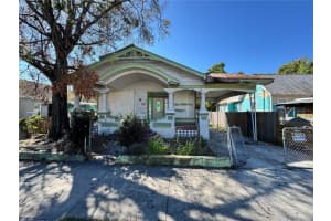 921 E 12th Ave, TAMPA