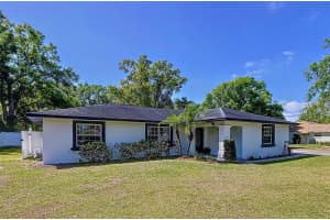 2821 GRAPEFRUIT DRIVE, AUBURNDALE, FL 33823 Sold 04/25/25