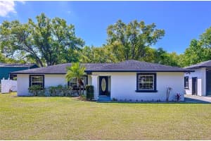 2821 GRAPEFRUIT DRIVE, AUBURNDALE, FL 33823 Sold 04/25/25