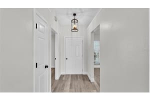 118 WEEPING WILLOW ROAD, EAGLE LAKE, FL 33839 Sold 05/12/25