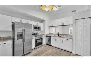 118 WEEPING WILLOW ROAD, EAGLE LAKE, FL 33839 Sold 05/12/25