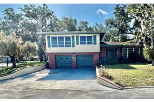 302 Luna Rd, AUBURNDALE