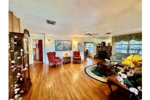 302 LUNA ROAD, AUBURNDALE, FL 33823 - MLS#MFRL4951521