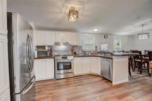 900 SADDLEWOOD BOULEVARD, LAKELAND, FL 33809 Sold 07/09/25