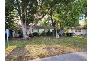 232 26TH STREET, WINTER HAVEN, FL 33880 Sold 04/10/25