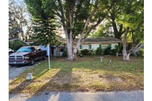 232 26TH STREET, WINTER HAVEN, FL 33880 Sold 04/10/25