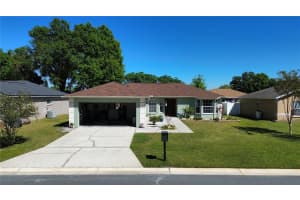 8181 BRISTOL BAY AVENUE, LAKELAND, FL 33810 Sold 04/25/25