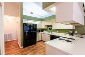 720 CEDAR KNOLL DRIVE, LAKELAND, FL 33809 - MLS#MFRL4951625
