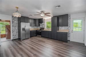20595 SE HIGHWAY 42, UMATILLA, FL 32784 Sold 05/28/25