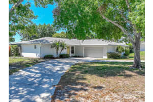 54 LAKE LINK CIRCLE, WINTER HAVEN, FL 33884 Sold 07/03/25