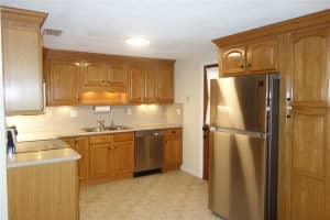 3015 REDWOOD AVENUE, LAKELAND, FL 33803 Sold 09/18/25