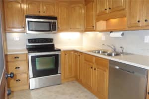 3015 REDWOOD AVENUE, LAKELAND, FL 33803 Sold 09/18/25