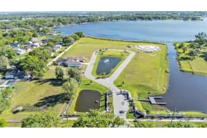 5472 SHOREVIEW DRIVE, LAKELAND, FL 33809 - MLS#MFRL4951812