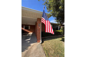 541 LAKE MYSTIC LANE, LAKELAND, FL 33813 Sold 05/06/25