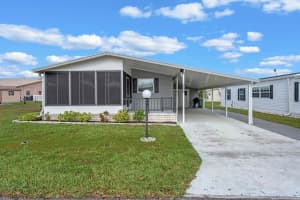 6757 Kensington Dr Ne, WINTER HAVEN