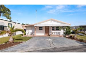 7046 Fairview Village Cir, WINTER HAVEN
