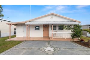 7046 FAIRVIEW VILLAGE CIRCLE, WINTER HAVEN, FL 33881 - MLS#MFRL4951816