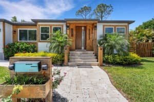 2309 DERBYSHIRE AVENUE, LAKELAND, FL 33803 - MLS#MFRL4951844
