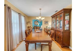 2013 HIGH GLEN COURT, LAKELAND, FL 33813 Sold 05/29/25