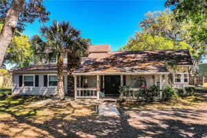 2319 D R BRYANT ROAD, LAKELAND, FL 33810 Sold 07/31/25