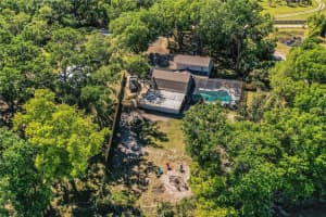 2319 D R BRYANT ROAD, LAKELAND, FL 33810 Sold 07/31/25