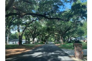 6626 ROYAL FOREST DR, LAKELAND, FL 33811 - MLS#MFRL4951941