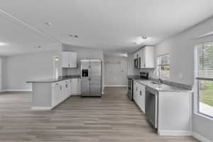 7202 GLEN MEADOW DRIVE, LAKELAND, FL 33810 Sold 05/22/25
