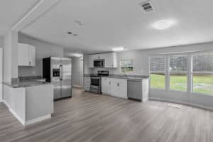 7202 GLEN MEADOW DRIVE, LAKELAND, FL 33810 Sold 05/22/25