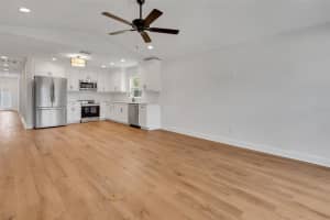 420 PETTEWAY DRIVE, LAKELAND, FL 33805 Sold 05/16/25