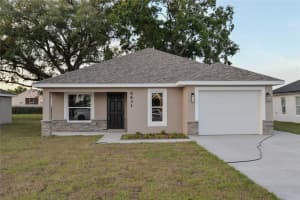 6631 THORNHILL ROAD, WINTER HAVEN, FL 33880 Sold 04/24/25