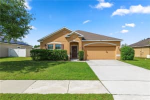 3320 Lynrock Ave, DUNDEE