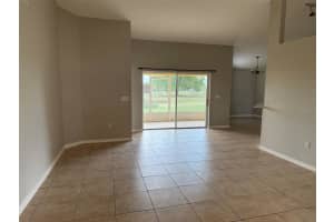 569 DRAYTON ROAD, WINTER HAVEN, FL 33884 Sold 07/11/25