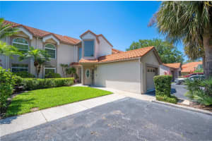 71 SUNSET VIEW DRIVE, WINTER HAVEN, FL 33884 Sold 08/06/25