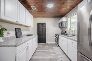 2950 AVENUE P NW, WINTER HAVEN, FL 33881 Sold 06/27/25