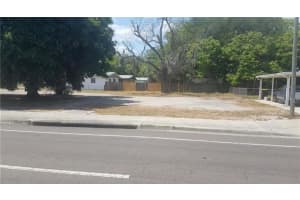 797 Berkley Rd Auburndale, FL 33823 - Off Market
