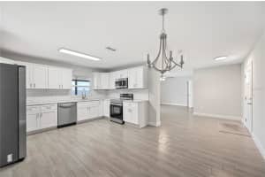 1502 EDGEWATER BEACH DRIVE, LAKELAND, FL 33805 - MLS#MFRL4952183