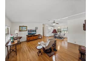 1823 SHERWOOD HILL DRIVE, LAKELAND, FL 33810 Sold 08/04/25