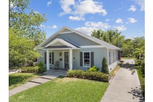 117 PALMOLA STREET, LAKELAND, FL 33803 Sold 06/04/25