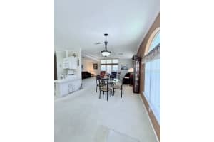 814 FOREST LAKE DRIVE, LAKELAND, FL 33809 - MLS#MFRL4952328
