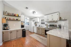6204 SPRINGWOODS LANE, LAKELAND, FL 33811 Sold 06/10/25